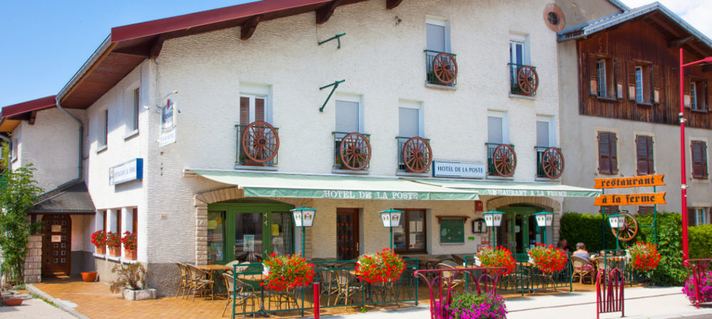 Hotel De La Poste Malbuisson Exterior photo